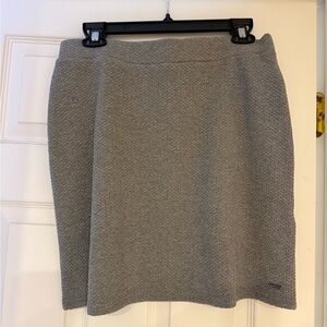 NWT Joules Gray Textured Mini Pencil Skirt